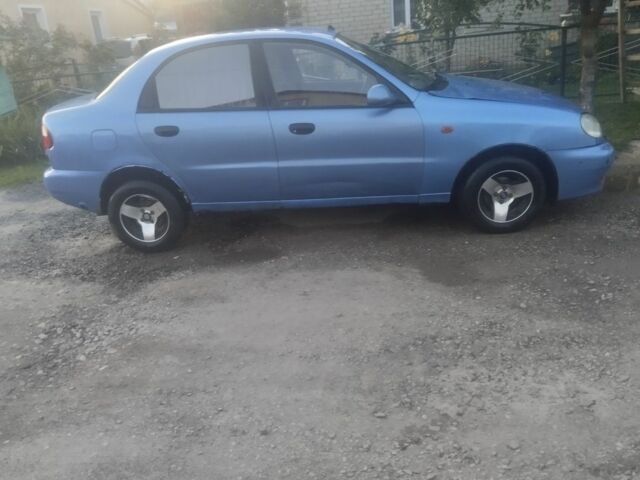 Синий Дэу Сенс, объемом двигателя 1.3 л и пробегом 216 тыс. км за 1200 $, фото 1 на Automoto.ua