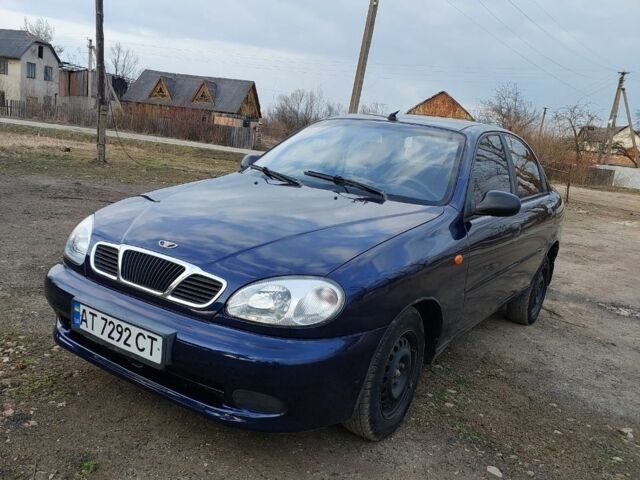 Синий Дэу Сенс, объемом двигателя 1.5 л и пробегом 260 тыс. км за 1700 $, фото 1 на Automoto.ua