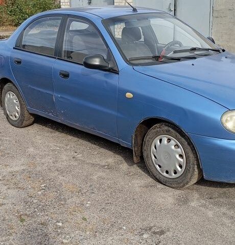 Синій Деу Сенс, об'ємом двигуна 1.4 л та пробігом 250 тис. км за 1150 $, фото 1 на Automoto.ua