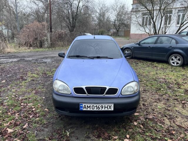 Синий Дэу Сенс, объемом двигателя 1.5 л и пробегом 300 тыс. км за 1150 $, фото 1 на Automoto.ua