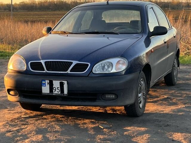Синий Дэу Сенс, объемом двигателя 1.5 л и пробегом 295 тыс. км за 1500 $, фото 1 на Automoto.ua