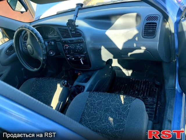 Синій Деу Сенс, об'ємом двигуна 1.3 л та пробігом 182 тис. км за 2100 $, фото 1 на Automoto.ua