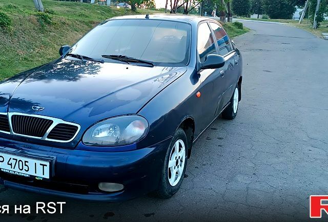 Синий Дэу Сенс, объемом двигателя 1.3 л и пробегом 207 тыс. км за 900 $, фото 1 на Automoto.ua