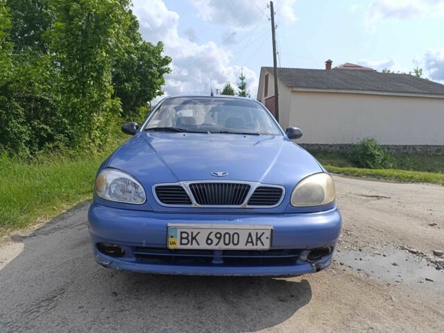 Синий Дэу Сенс, объемом двигателя 1.5 л и пробегом 380 тыс. км за 1400 $, фото 1 на Automoto.ua