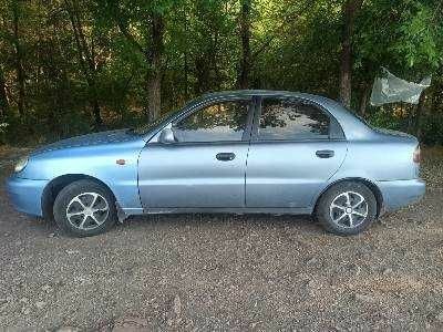 Синий Дэу Сенс, объемом двигателя 1.5 л и пробегом 200 тыс. км за 1500 $, фото 1 на Automoto.ua