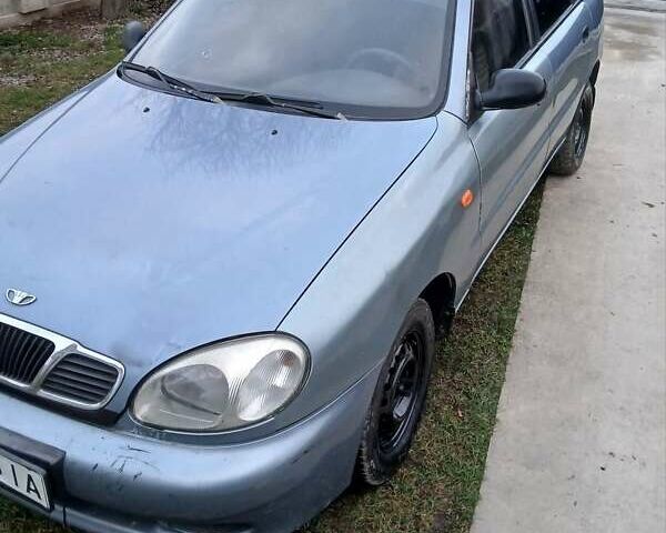 Синий Дэу Сенс, объемом двигателя 1.4 л и пробегом 300 тыс. км за 1100 $, фото 1 на Automoto.ua