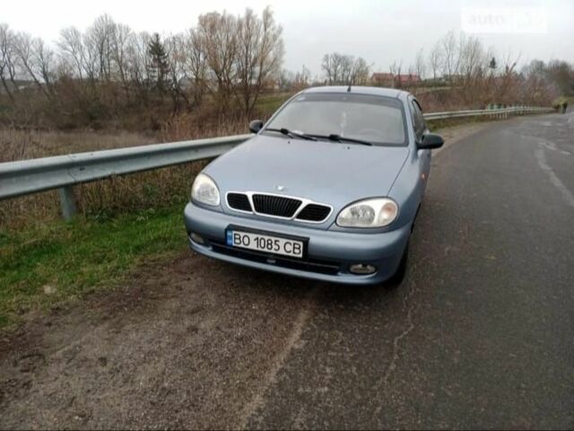 Синий Дэу Сенс, объемом двигателя 0 л и пробегом 115 тыс. км за 2800 $, фото 1 на Automoto.ua