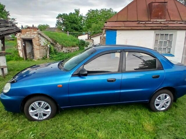 Синий Дэу Сенс, объемом двигателя 0 л и пробегом 182 тыс. км за 2700 $, фото 1 на Automoto.ua