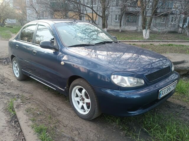 Синий Дэу Сенс, объемом двигателя 1.5 л и пробегом 117 тыс. км за 1500 $, фото 1 на Automoto.ua