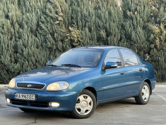 Синий Дэу Сенс, объемом двигателя 1.5 л и пробегом 100 тыс. км за 3200 $, фото 1 на Automoto.ua