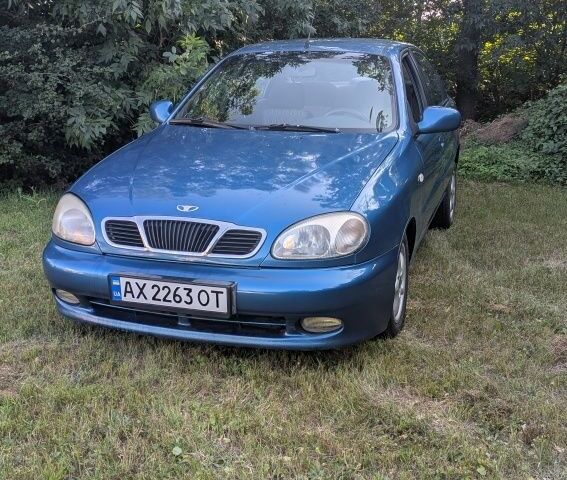 Синій Деу Сенс, об'ємом двигуна 1.5 л та пробігом 184 тис. км за 2406 $, фото 1 на Automoto.ua