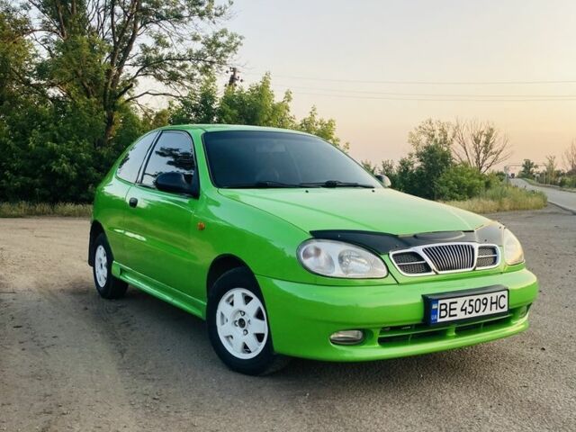 Зеленый Дэу Сенс, объемом двигателя 1.5 л и пробегом 200 тыс. км за 2800 $, фото 1 на Automoto.ua