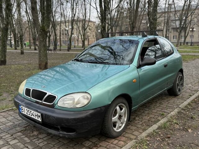 Зеленый Дэу Сенс, объемом двигателя 1.5 л и пробегом 10 тыс. км за 999 $, фото 1 на Automoto.ua