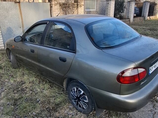 Зеленый Дэу Сенс, объемом двигателя 1.5 л и пробегом 225 тыс. км за 2600 $, фото 1 на Automoto.ua