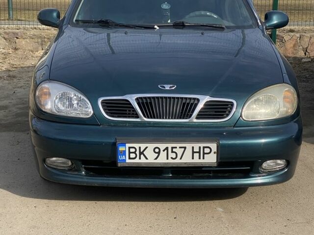 Зеленый Дэу Сенс, объемом двигателя 1.5 л и пробегом 250 тыс. км за 2200 $, фото 1 на Automoto.ua