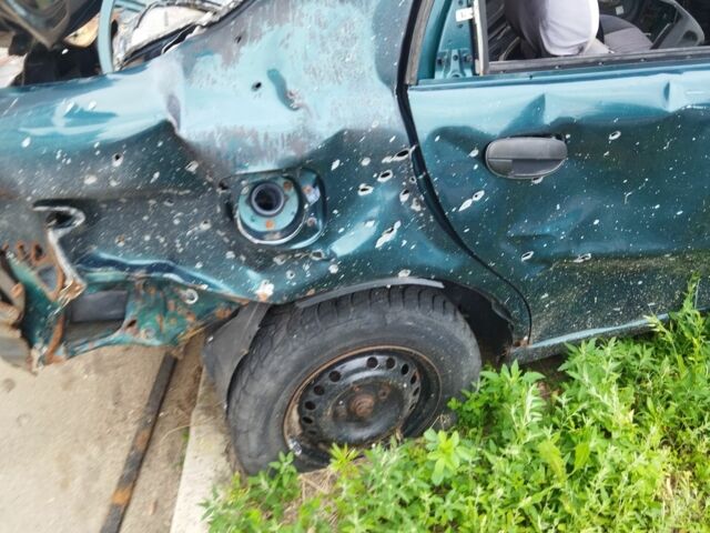 Зеленый Дэу Сенс, объемом двигателя 1.5 л и пробегом 230 тыс. км за 475 $, фото 1 на Automoto.ua