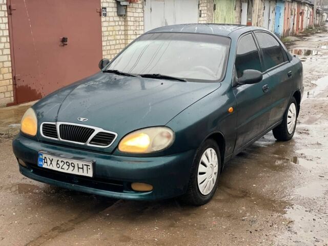 Зеленый Дэу Сенс, объемом двигателя 1.5 л и пробегом 299 тыс. км за 1250 $, фото 1 на Automoto.ua