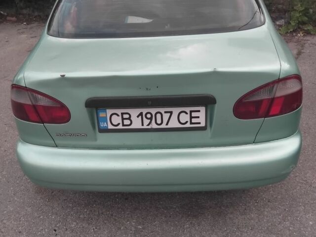 Зеленый Дэу Сенс, объемом двигателя 1.5 л и пробегом 380 тыс. км за 650 $, фото 1 на Automoto.ua