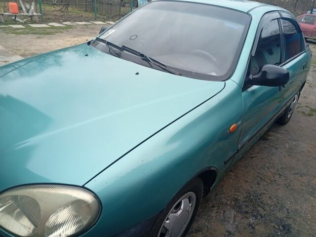 Зеленый Дэу Сенс, объемом двигателя 1 л и пробегом 300 тыс. км за 1000 $, фото 1 на Automoto.ua