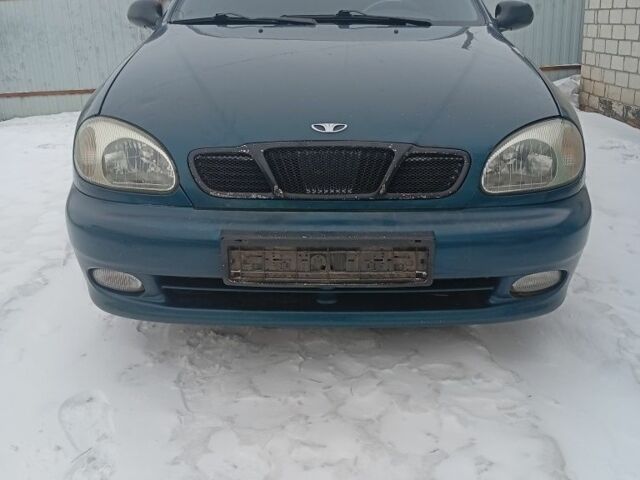 Зеленый Дэу Сенс, объемом двигателя 1.6 л и пробегом 230 тыс. км за 550 $, фото 1 на Automoto.ua