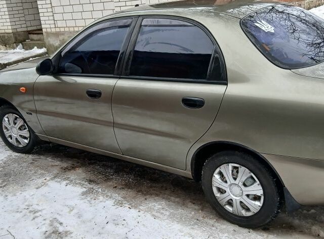 Зелений Деу Сенс, об'ємом двигуна 1.3 л та пробігом 120 тис. км за 1800 $, фото 1 на Automoto.ua