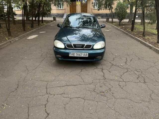 Зеленый Дэу Сенс, объемом двигателя 1.5 л и пробегом 200 тыс. км за 2250 $, фото 1 на Automoto.ua
