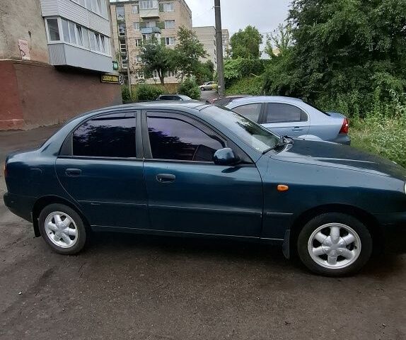 Зелений Деу Сенс, об'ємом двигуна 1.3 л та пробігом 220 тис. км за 1755 $, фото 1 на Automoto.ua