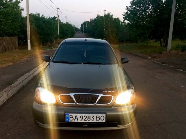 Зеленый Дэу Сенс, объемом двигателя 1.3 л и пробегом 0 тыс. км за 2000 $, фото 1 на Automoto.ua