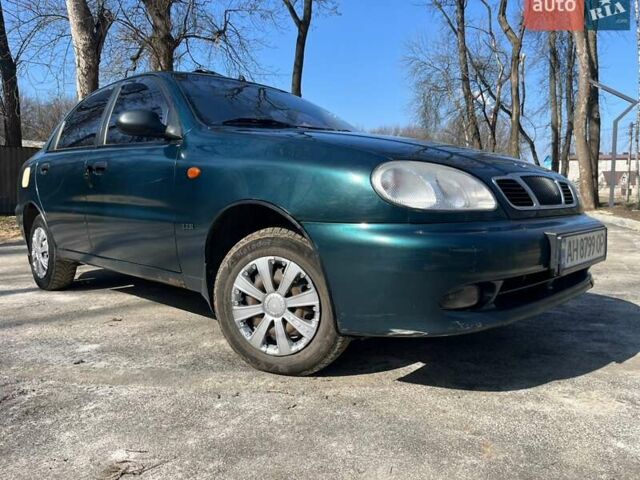 Зеленый Дэу Сенс, объемом двигателя 1.3 л и пробегом 300 тыс. км за 1800 $, фото 1 на Automoto.ua