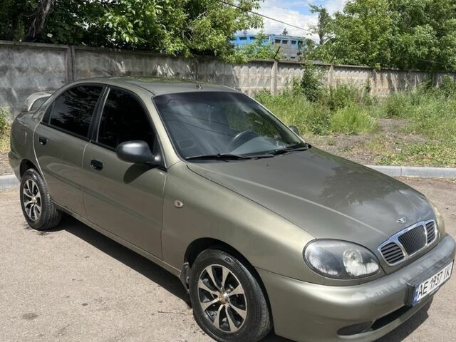 Зеленый Дэу Сенс, объемом двигателя 1.3 л и пробегом 240 тыс. км за 1750 $, фото 1 на Automoto.ua