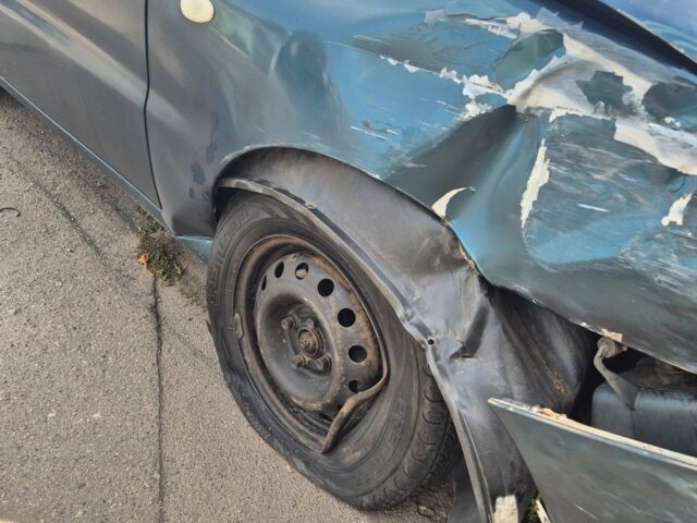 Дэу Сенс 2004 в Кривом Роге на Automoto.ua Зеленый Дэу Сенс, объемом двигателя 0 л и пробегом 360 тыс. км за 1400 $, фото 1 на Automoto.ua