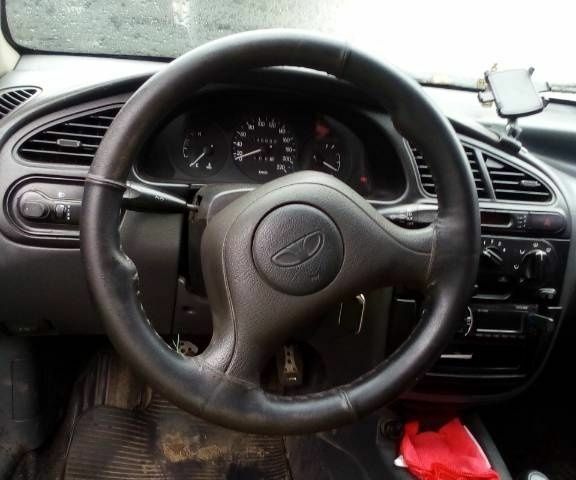 Зеленый Дэу Сенс, объемом двигателя 1.3 л и пробегом 5 тыс. км за 1000 $, фото 1 на Automoto.ua