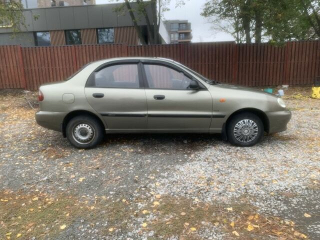Зелений Деу Сенс, об'ємом двигуна 1.3 л та пробігом 233 тис. км за 2200 $, фото 1 на Automoto.ua