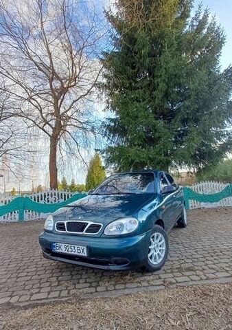 Зеленый Дэу Сенс, объемом двигателя 1.3 л и пробегом 200 тыс. км за 1550 $, фото 1 на Automoto.ua