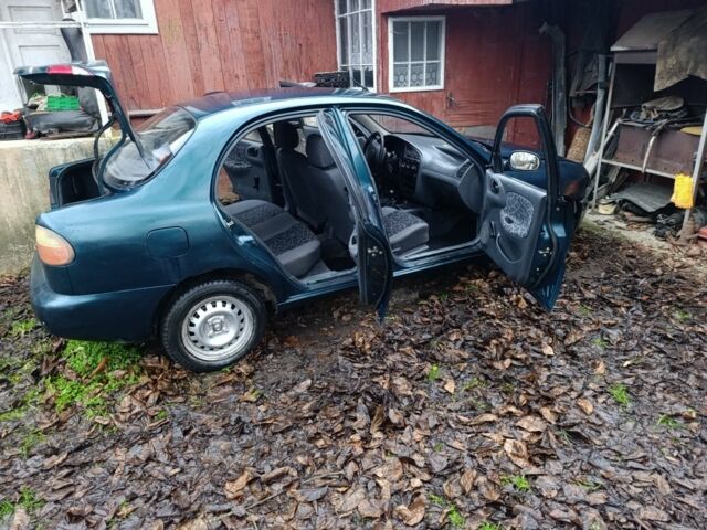 Зеленый Дэу Сенс, объемом двигателя 1.5 л и пробегом 90 тыс. км за 550 $, фото 1 на Automoto.ua