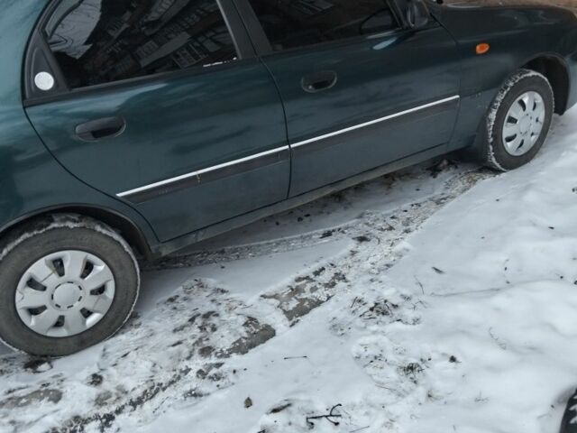 Зеленый Дэу Сенс, объемом двигателя 1 л и пробегом 185 тыс. км за 2100 $, фото 1 на Automoto.ua