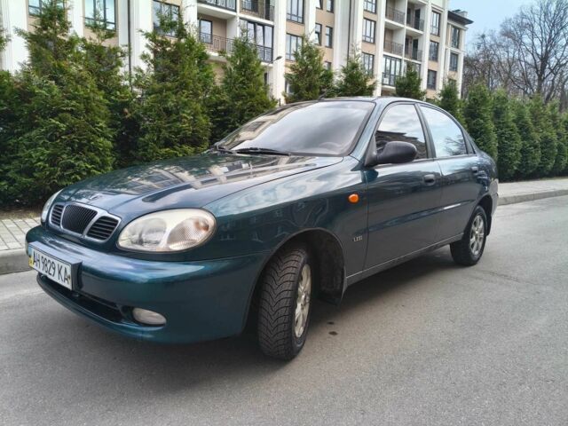 Зеленый Дэу Сенс, объемом двигателя 1.3 л и пробегом 96 тыс. км за 2437 $, фото 1 на Automoto.ua