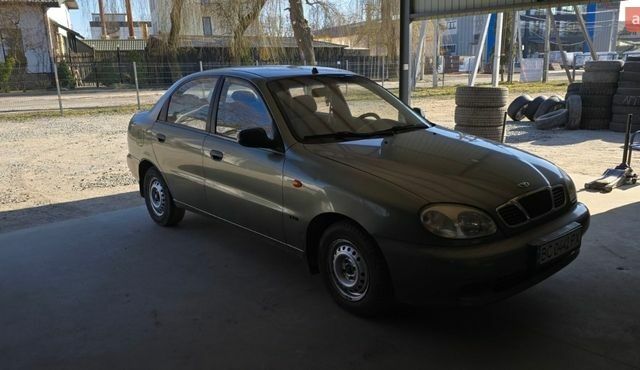 Зелений Деу Сенс, об'ємом двигуна 1.3 л та пробігом 247 тис. км за 1450 $, фото 1 на Automoto.ua