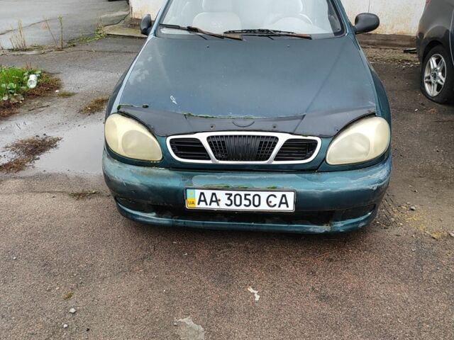 Зелений Деу Сенс, об'ємом двигуна 1.5 л та пробігом 300 тис. км за 573 $, фото 1 на Automoto.ua