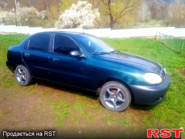 Зелений Деу Сенс, об'ємом двигуна 1.3 л та пробігом 130 тис. км за 2200 $, фото 1 на Automoto.ua
