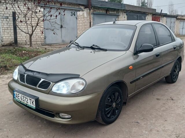 Зеленый Дэу Сенс, объемом двигателя 1.5 л и пробегом 200 тыс. км за 2450 $, фото 1 на Automoto.ua