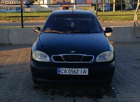 Зеленый Дэу Сенс, объемом двигателя 1.3 л и пробегом 209 тыс. км за 2000 $, фото 1 на Automoto.ua