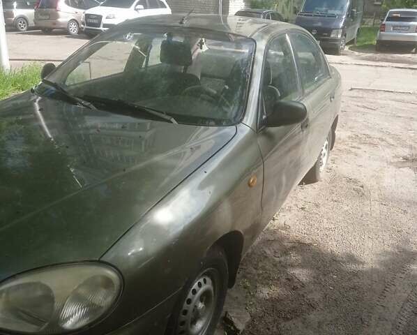 Зелений Деу Сенс, об'ємом двигуна 0 л та пробігом 200 тис. км за 2000 $, фото 1 на Automoto.ua