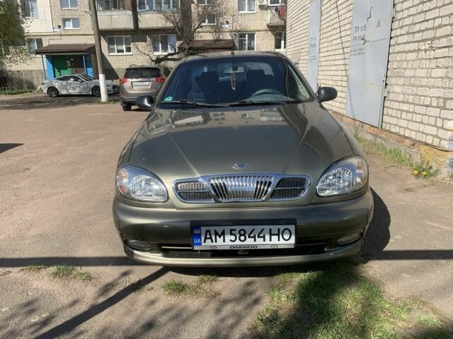 Зеленый Дэу Сенс, объемом двигателя 1.5 л и пробегом 246 тыс. км за 2500 $, фото 1 на Automoto.ua