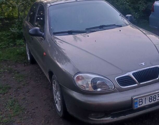 Зеленый Дэу Сенс, объемом двигателя 1.5 л и пробегом 283 тыс. км за 1750 $, фото 1 на Automoto.ua