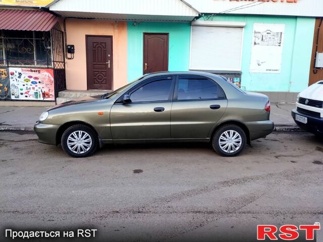 Зеленый Дэу Сенс, объемом двигателя 1.3 л и пробегом 168 тыс. км за 2400 $, фото 1 на Automoto.ua