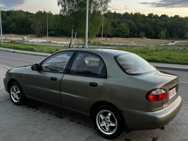 Зеленый Дэу Сенс, объемом двигателя 1.3 л и пробегом 143 тыс. км за 2300 $, фото 1 на Automoto.ua
