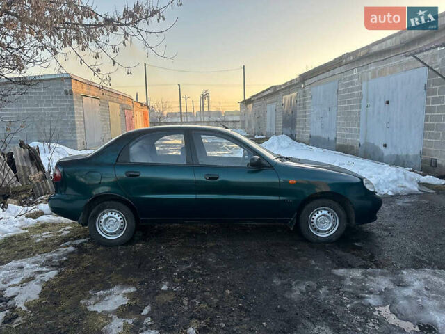 Зеленый Дэу Сенс, объемом двигателя 1.3 л и пробегом 154 тыс. км за 2200 $, фото 1 на Automoto.ua