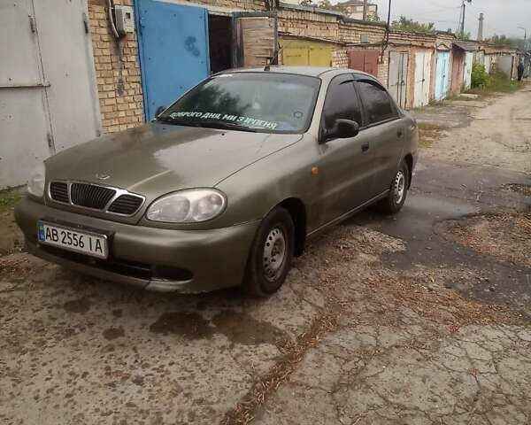 Зеленый Дэу Сенс, объемом двигателя 1.3 л и пробегом 250 тыс. км за 1900 $, фото 1 на Automoto.ua