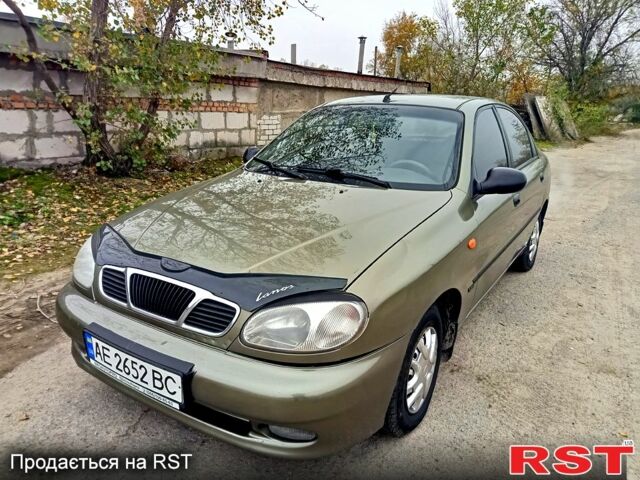 Зеленый Дэу Сенс, объемом двигателя 1.3 л и пробегом 200 тыс. км за 1300 $, фото 1 на Automoto.ua